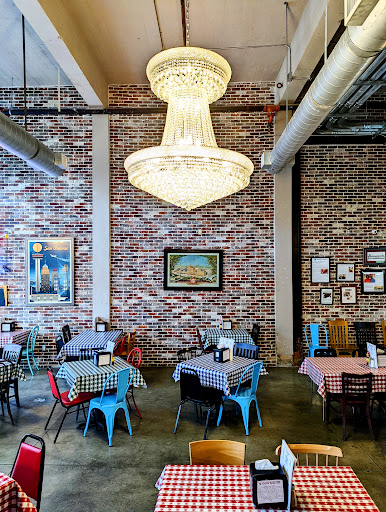 Gus's World Famous Fried Chicken - San Antonio